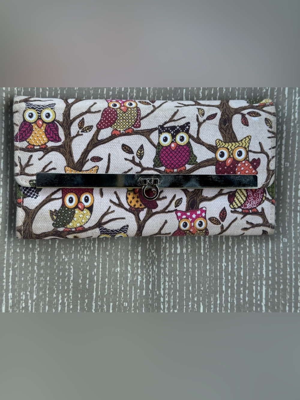 Unbranded Owl Print Foldover Clutch Wallet NWOT 😊😊